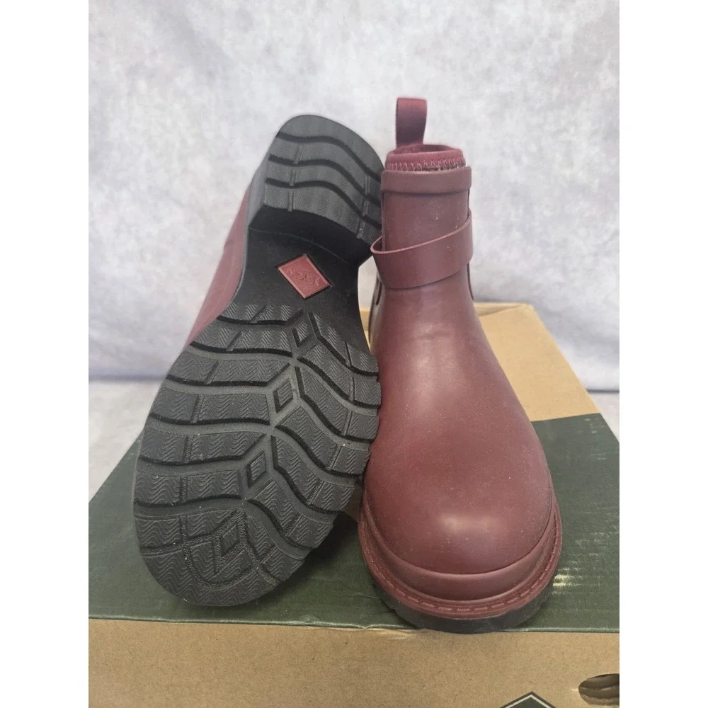 Muck Womens Size 5 Burgundy Rain/all Weather Boots